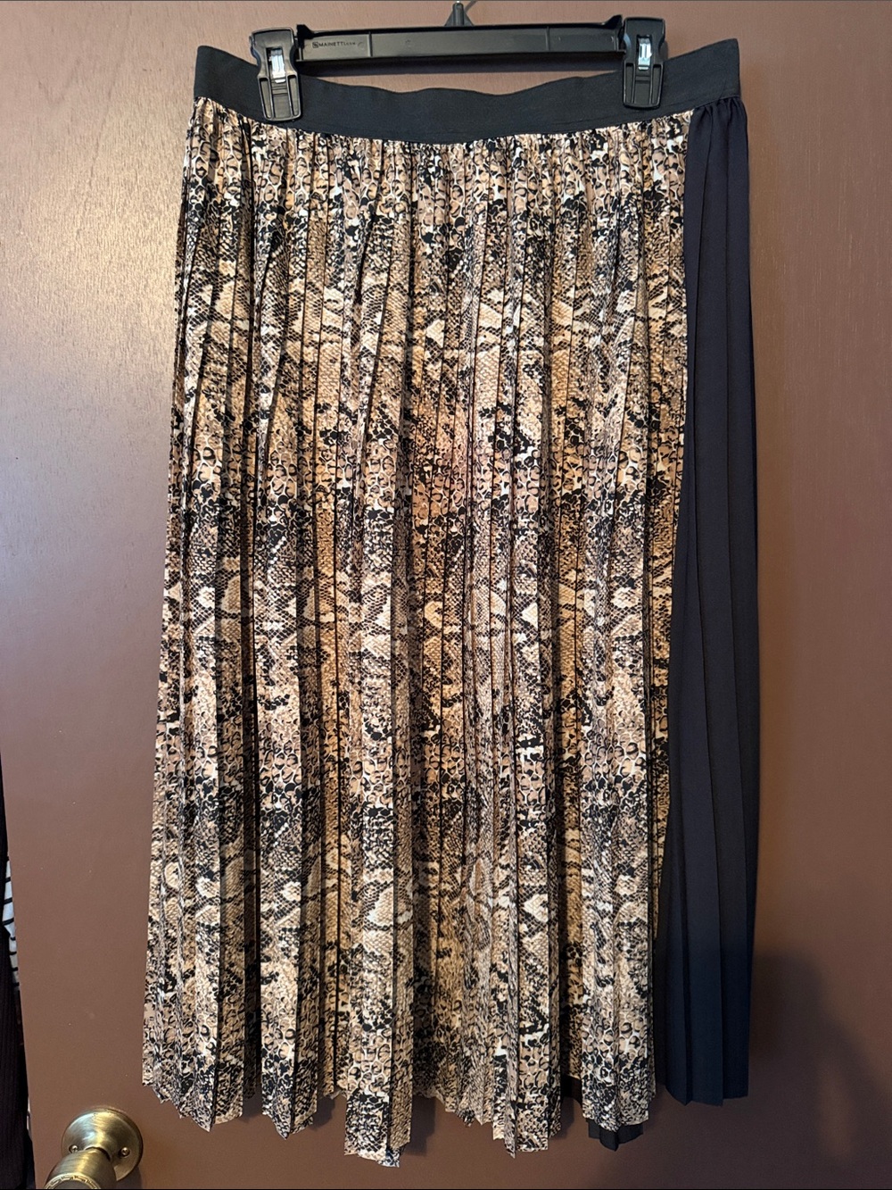 Bob Mackie Snake-Print Pleated Midi Skirt in Brown and Black
